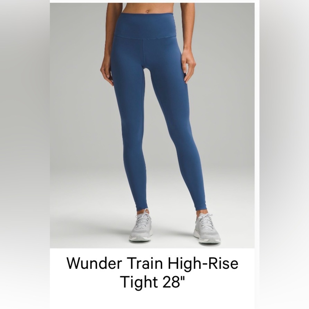 LULULEMON Wunder Train High-Rise Tight 28" in Pitch Blue
